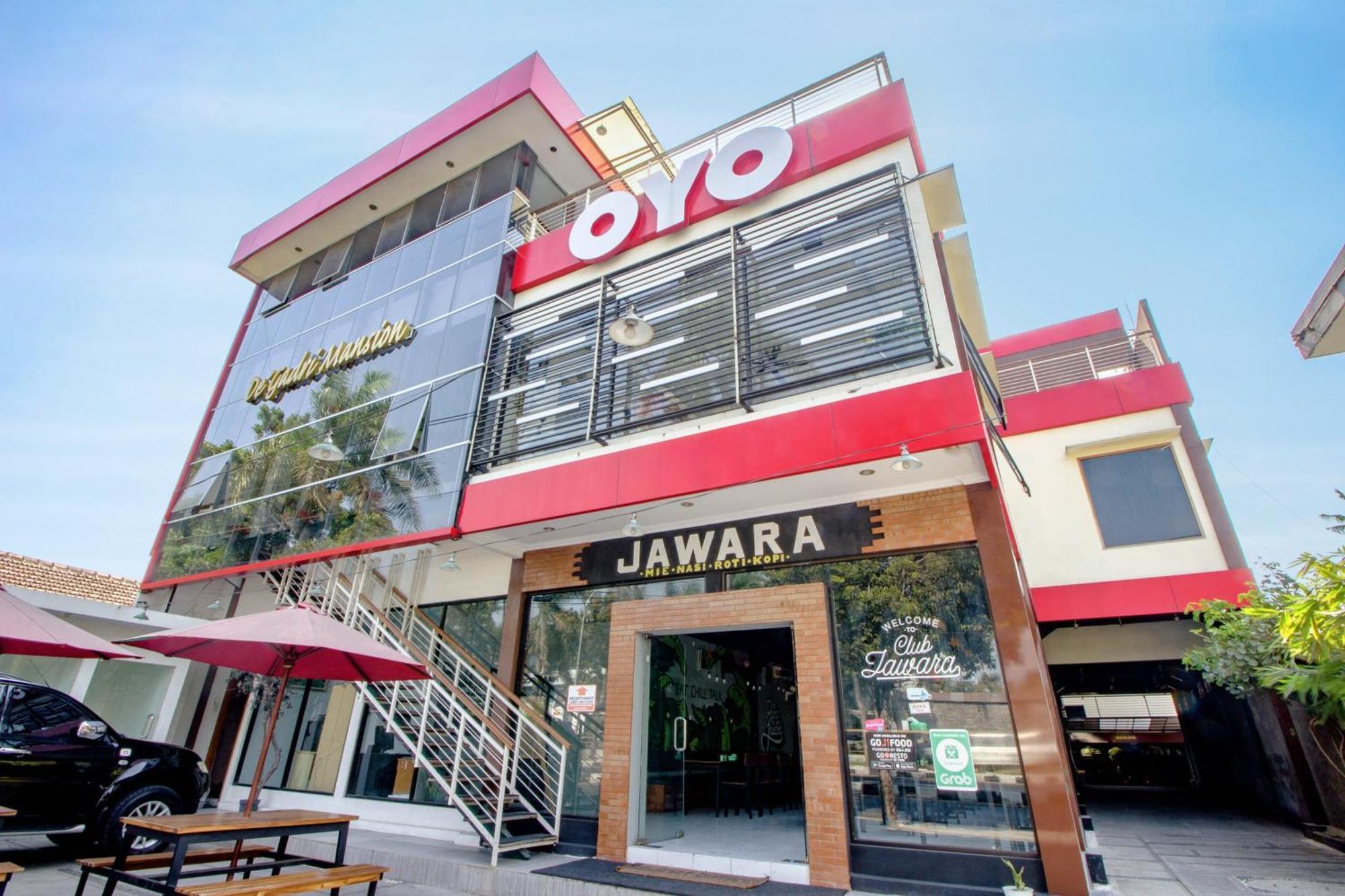 Jarakan Super Oyo 250 De'Gadri Ndalem酒店 外观 照片